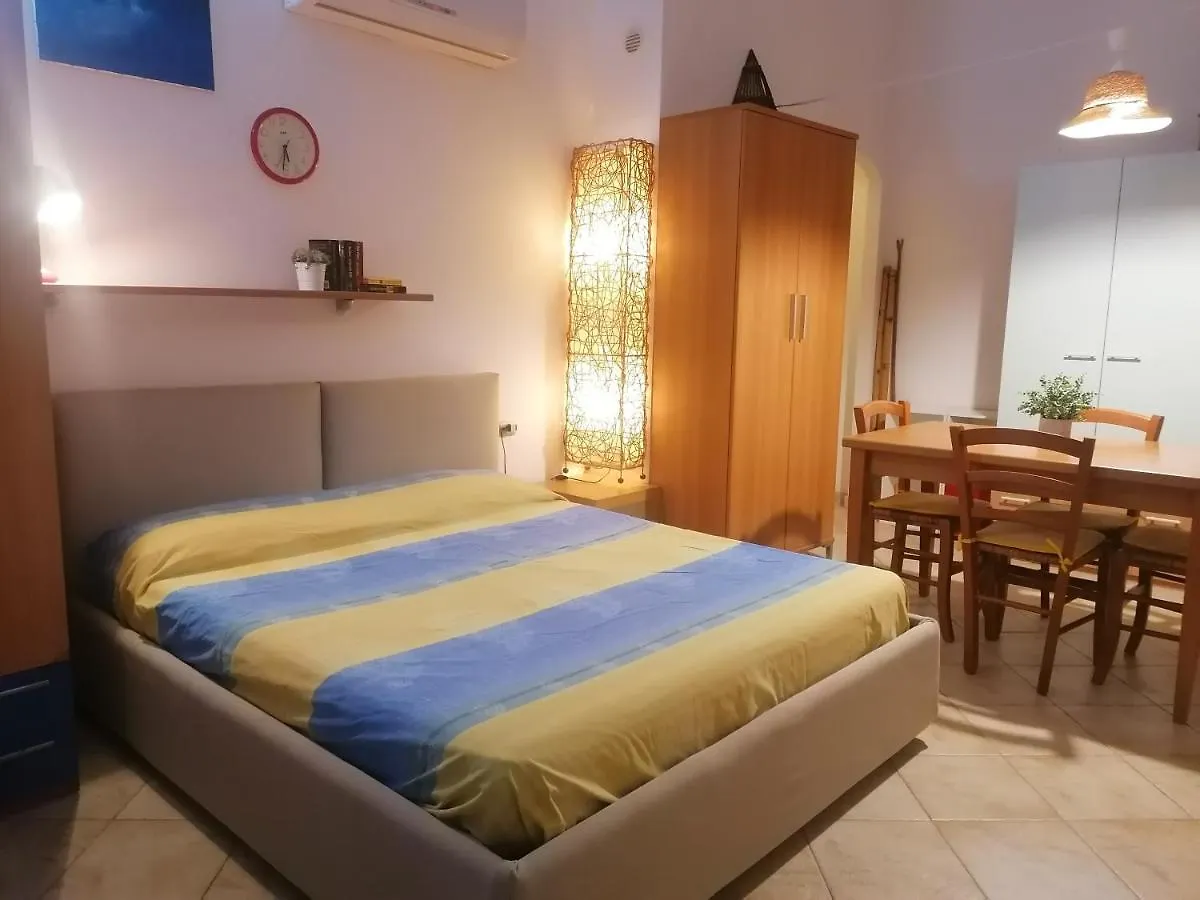 Sardamare Apartments Appartamenti La Ciaccia فاليدوريا