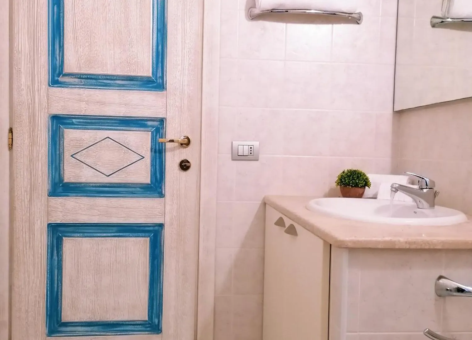 Sardamare Apartments Appartamenti La Ciaccia فاليدوريا